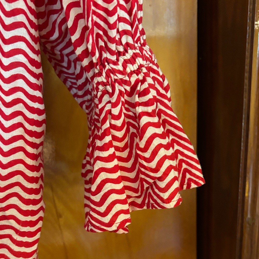 Chic Red Zigzag Button Down Shirt - image 2